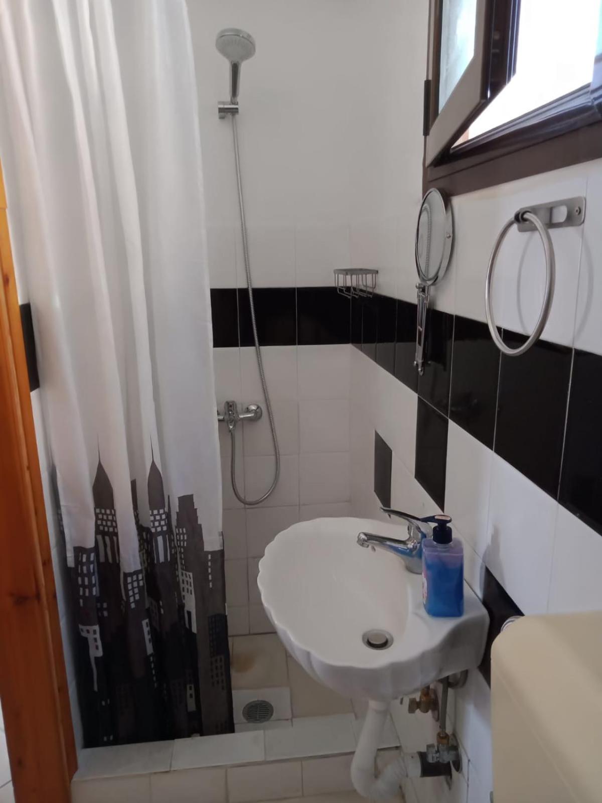 Sigri'S Beauty Apartment Sigrion Exterior photo